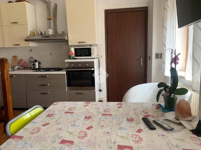 Appartamento in affitto a Stella, Piemonte