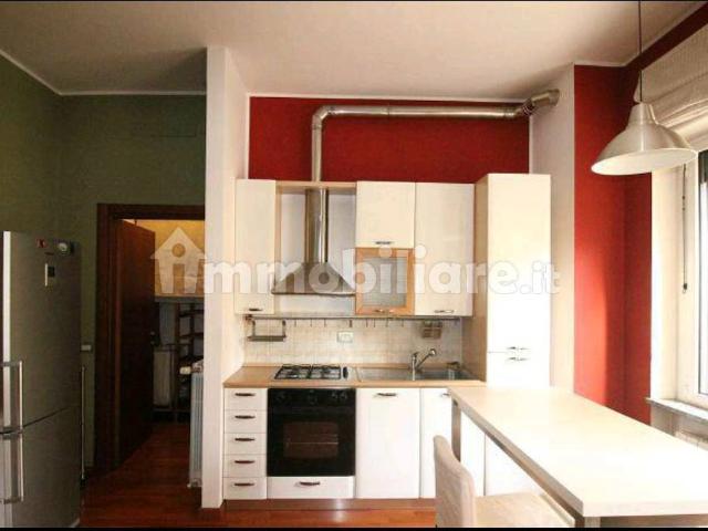 Appartamento in affitto a Municipio 9, Milano