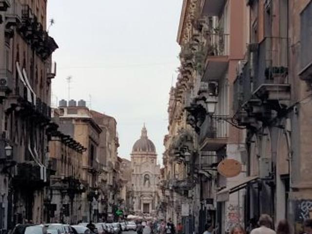 Monolocale in affitto a Catania