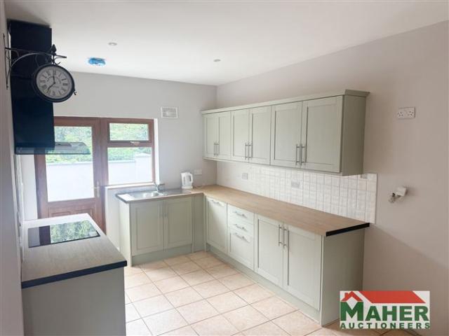 Detached House for sale in Ballinderry, South Tipperary