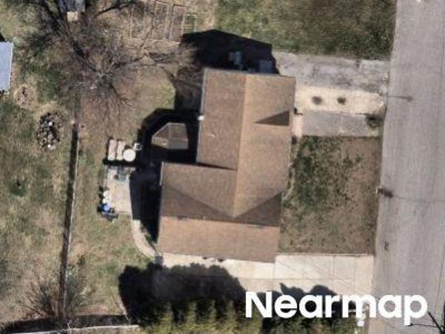 House for sale in North Amityville, Town of Babylon