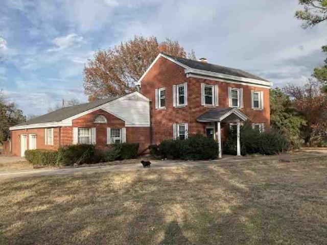 House for sale in Carter, Oklahoma