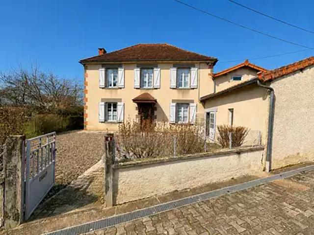 Maison vente à Riom, Auvergne-Rhône-Alpes