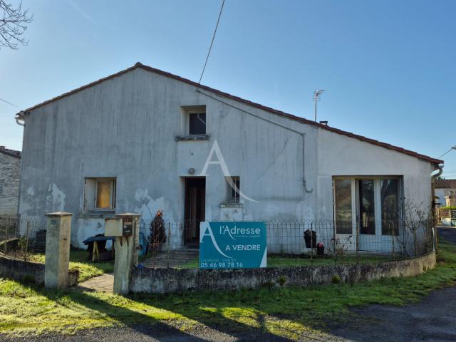 Maison vente à Saint-Jean-d'Angély, Nouvelle-Aquitaine