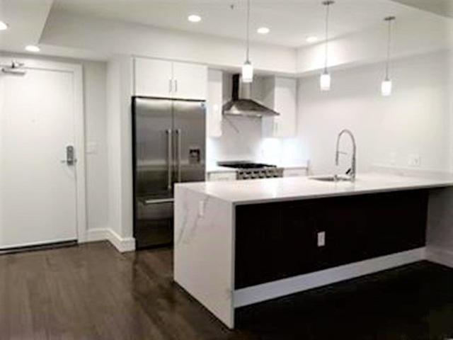 Condo for sale in Cambridge