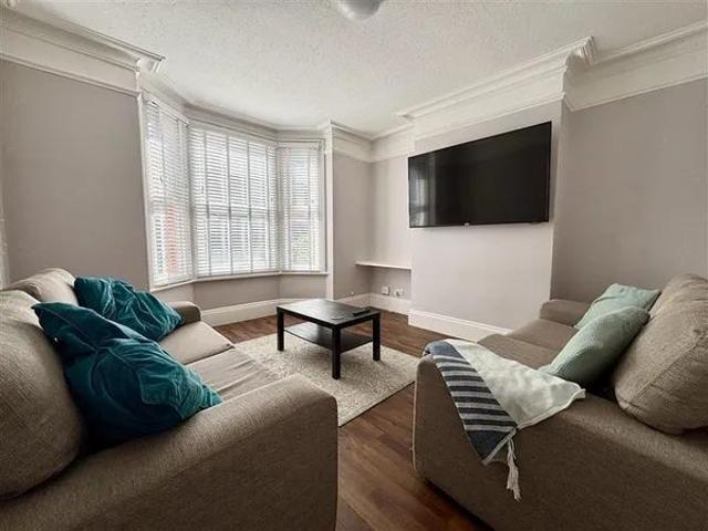 House for rent in Golden Valley, Gloucestershire