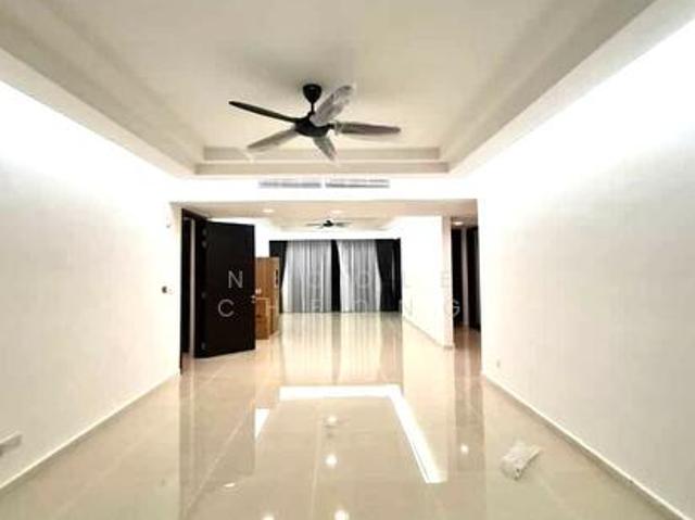 Residential House for sale in Country Heights Damansara, Kuala Lumpur