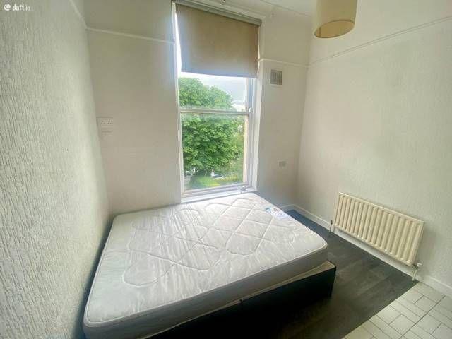 Apartment to rent in Bluebell, North Tipperary