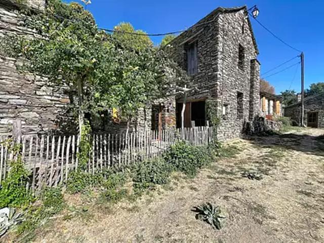 Maison vente à Le Bleymard, Mont Lozère et Goulet