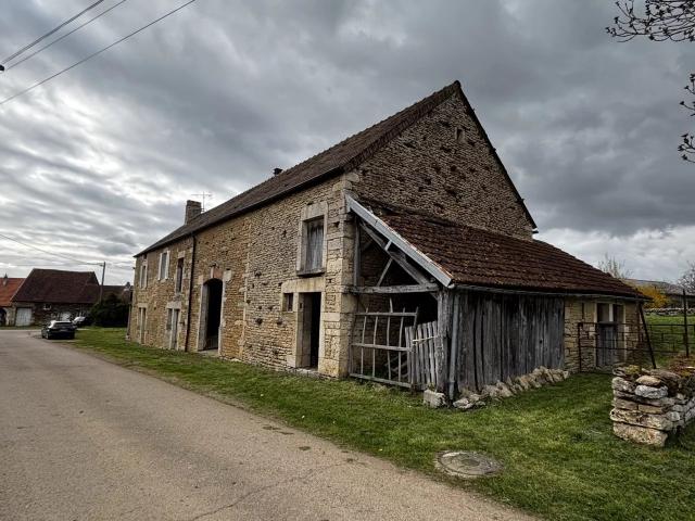 Maison vente à Beaune, Mont-saint-jean