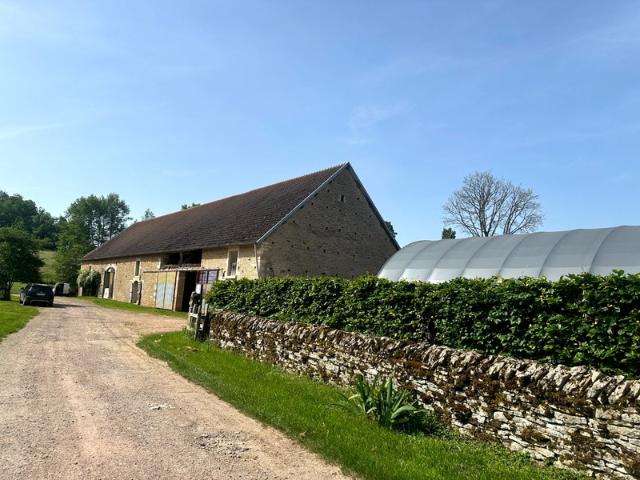 Maison vente à Beaune, Mont-saint-jean
