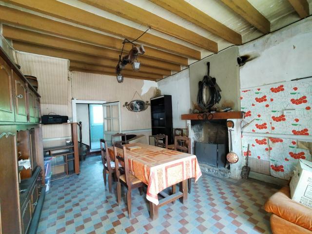 Maison vente à Mont-Saint-Jean, Sarthe