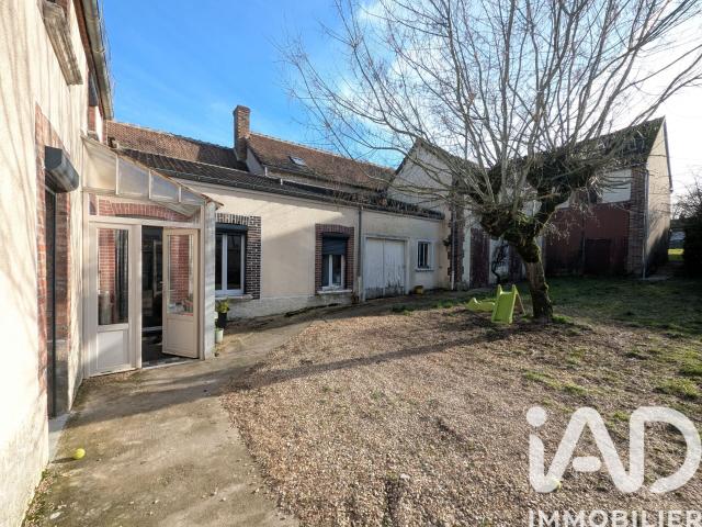 Maison vente à Auxerre, Mont-saint-sulpice