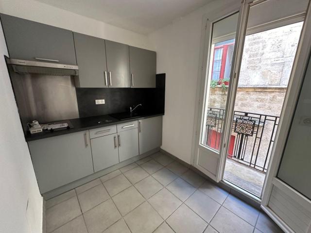 Immeuble vente à Montagnac