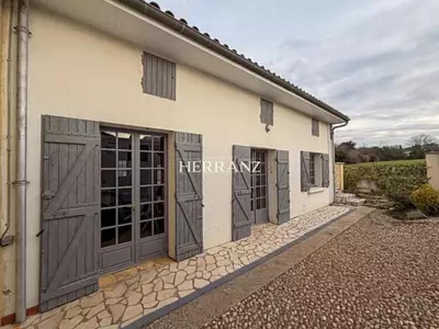 Maison vente à Libourne, Montagne