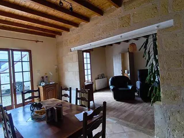 Maison vente à Libourne, Montagne