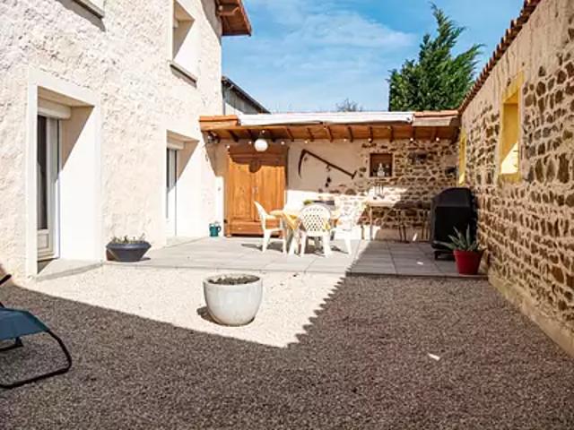 Maison vente à Montagny, La Croix de Roche