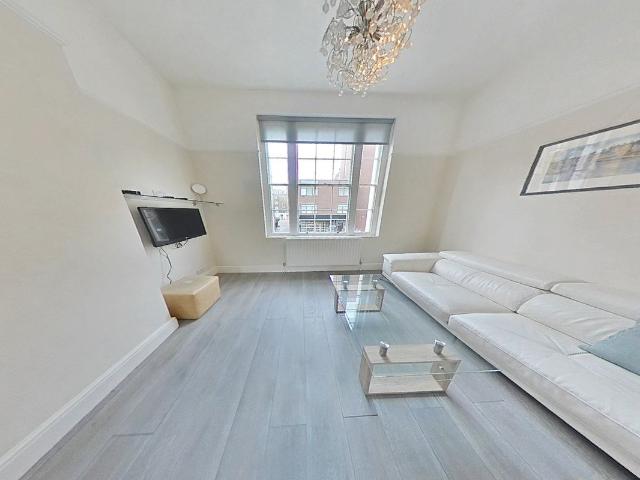 Apartment for rent in Marylebone, Greater London
