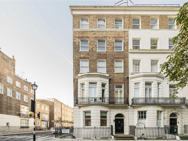 Apartment for rent in Marylebone, Greater London
