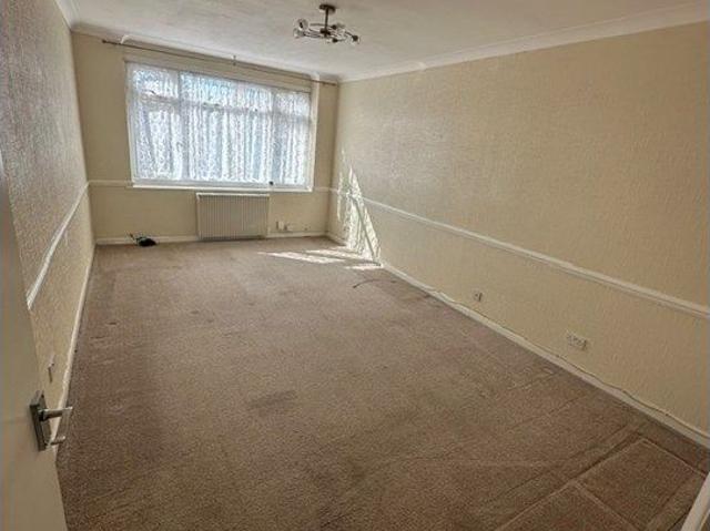 Apartment for rent in Southend City Centre Neighbourhood, Southend-on-Sea