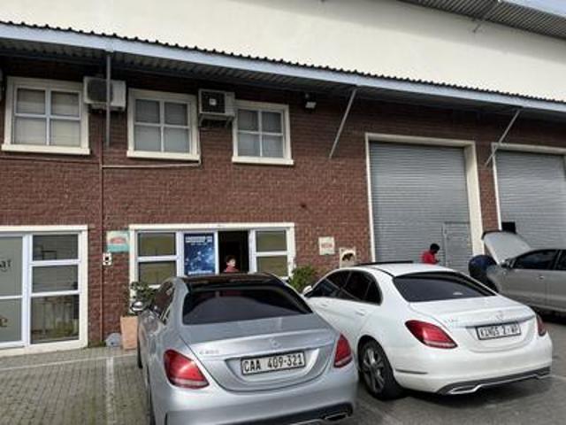Commercial for rent in Milnerton, Western Cape