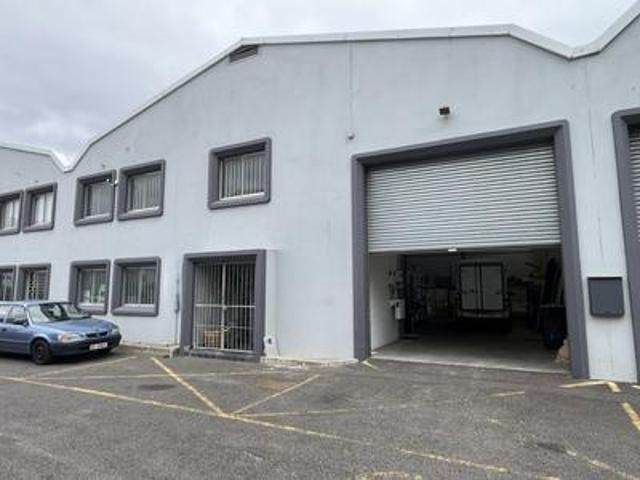 Commercial for rent in Milnerton, Western Cape