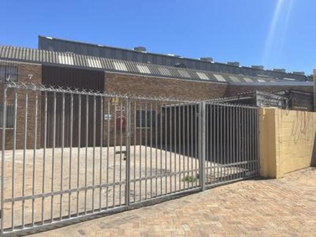 Commercial for rent in Milnerton, Western Cape