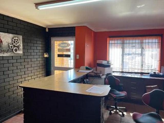 Commercial for rent in Milnerton, Western Cape