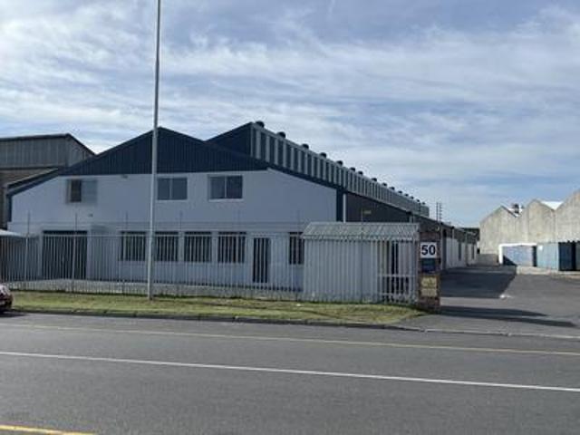 Commercial for rent in Milnerton, Western Cape