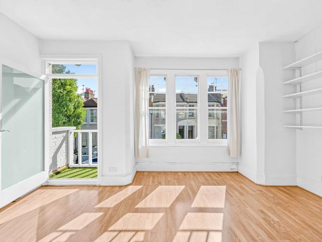Apartment for rent in Hornsey, Greater London