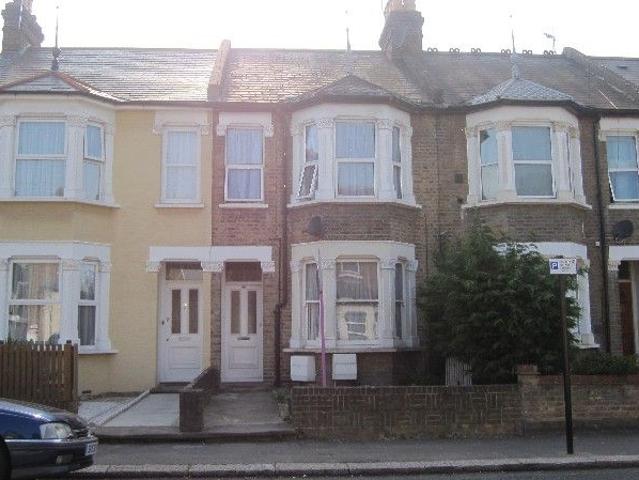 House for rent in London Borough of Hounslow, Osterley