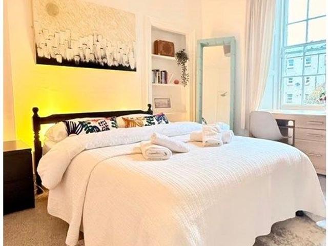 Apartment for rent in Southside, Scotland