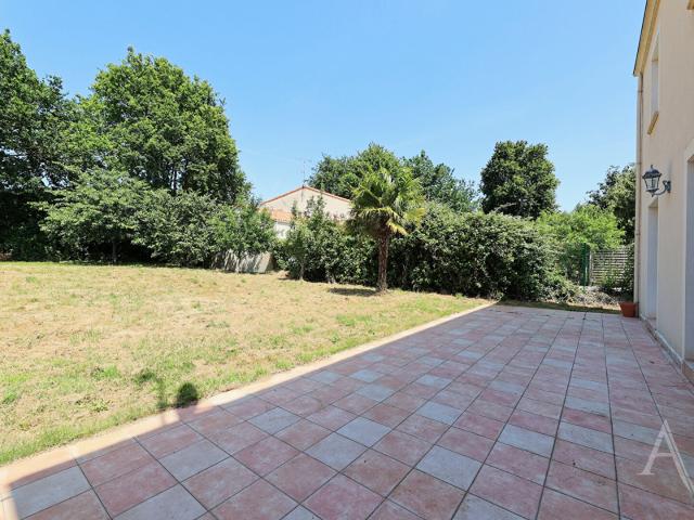 Maison vente à La Roche-sur-Yon, Montaigu