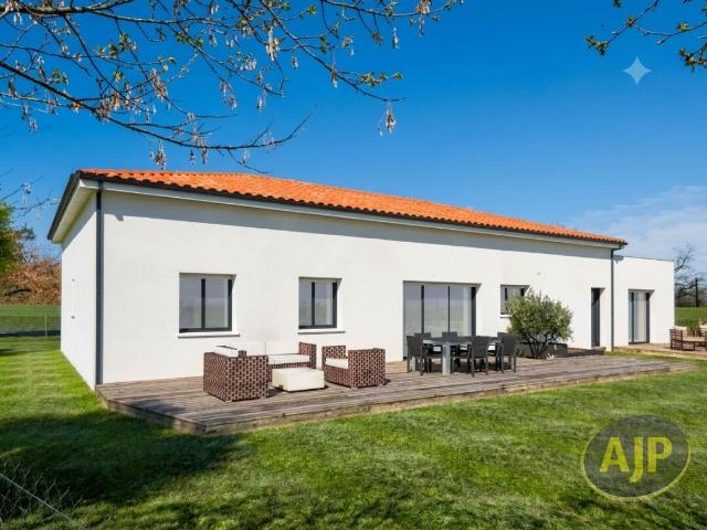 Maison vente à Montaigu, Montaigu-Vendée