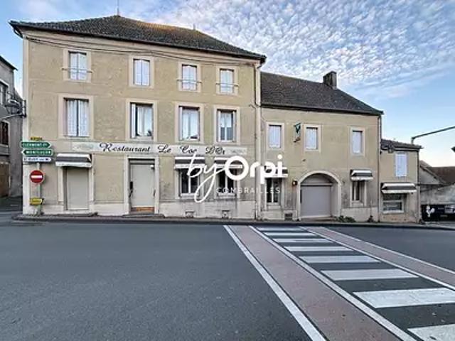 Maison vente à Riom, Montaigut