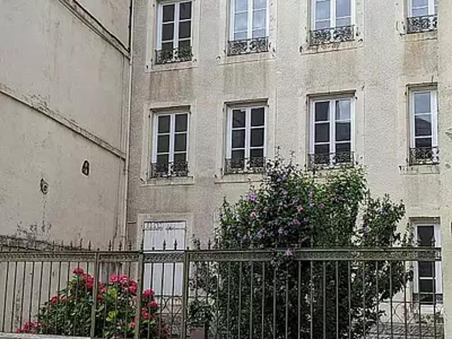 Maison vente à Riom, Montaigut