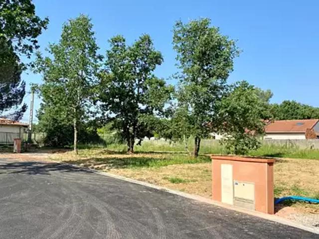 Terrain vente à Toulouse, Montaigut-sur-save