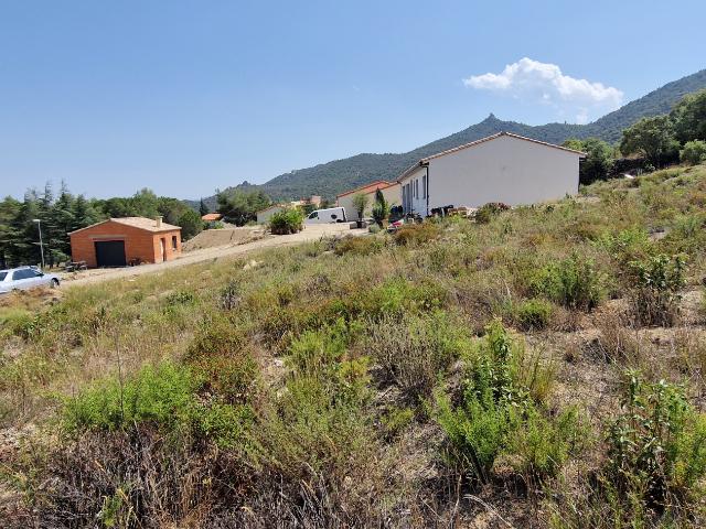 Terrain vente à Prades, Montalba-le-château