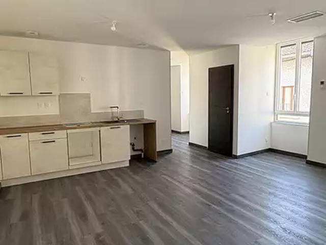 Appartement location à La Tour-du-Pin, Montalieu-vercieu