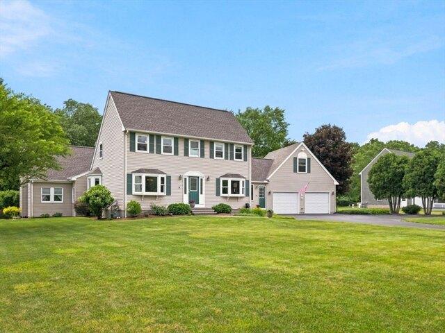 House for sale in Tyngsboro, Massachusetts