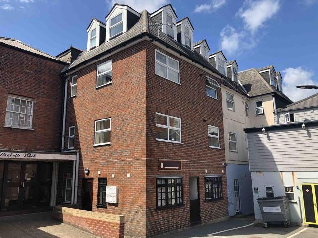 Apartment for rent in Pelhamfield, Ryde
