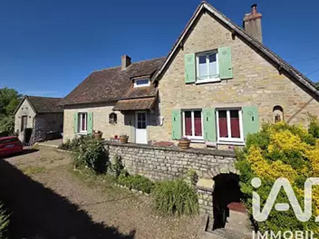 Maison vente à Château-Chinon (Ville), Montapas