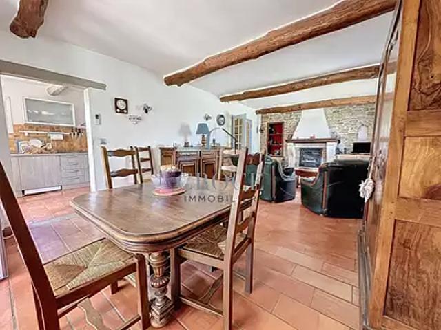 Maison vente à Nîmes, Montaren-et-saint-médiers