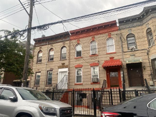 House for sale in Arverne, New York