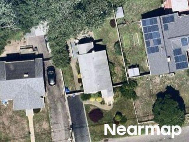 House for sale in Bohemia, New York