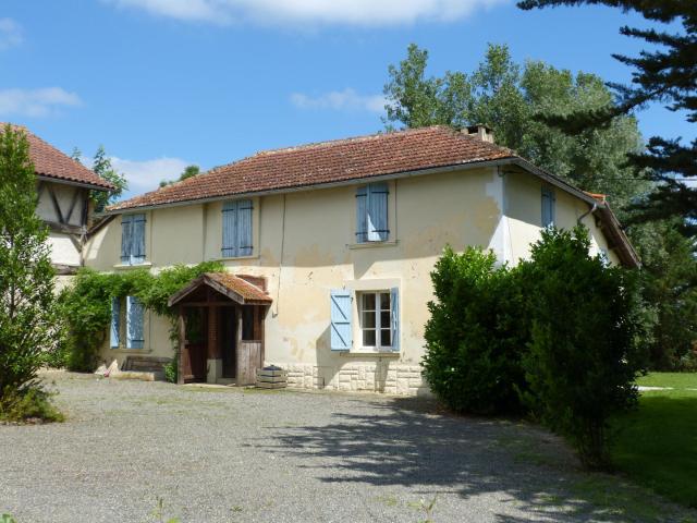 Maison vente à Auch, Montaut-les-créneaux