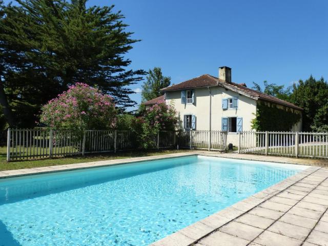 Maison vente à Auch, Montaut-les-créneaux