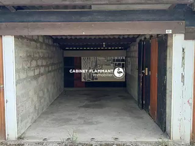 Garage vente à Montbard