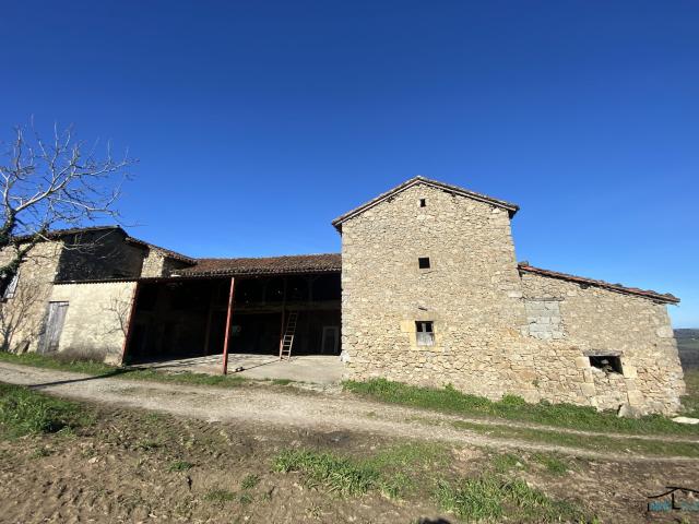Maison vente à Villefranche-de-Rouergue, Montbazens