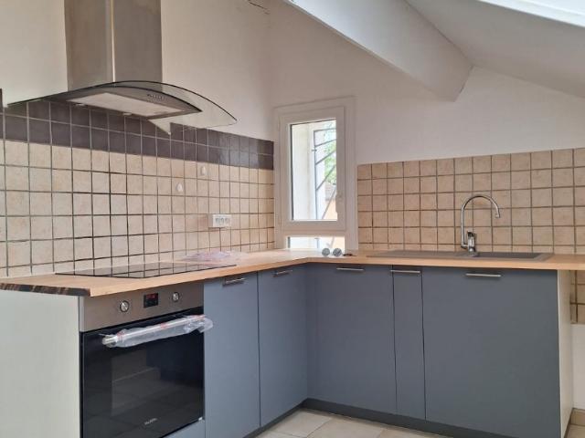Maison location à Montpellier, Montbazin